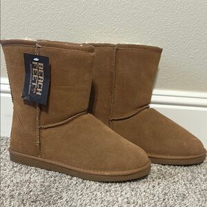 Beach Feet Tan Boots